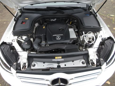 Used 2016 Mercedes-Benz GLC 300 image 22