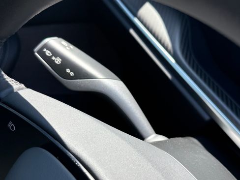 Used 2025 Tesla Model S Plaid image 27