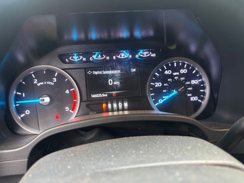 Used 2022 Ford F250 XLT w/ XLT Premium Package AWD/4WD image 8