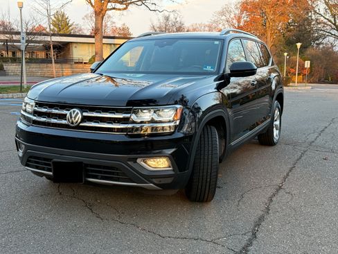 Used 2018 Volkswagen Atlas SEL image 2