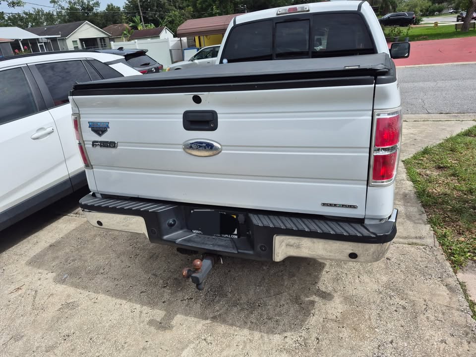 Used 2012 Ford F150 XLT w/ XLT Convenience Pkg RWD image 4