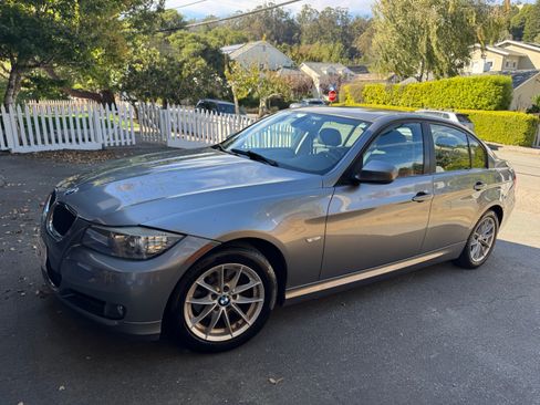 Used 2010 BMW 328i Sedan RWD image 11