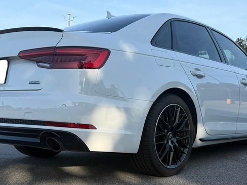 Used 2018 Audi A4 2.0T Premium Plus w/ Premium Plus Package image 4