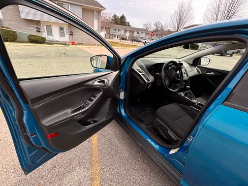 Used 2015 Ford Focus SE image 10