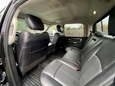 Used 2018 RAM 2500 Laramie image 19