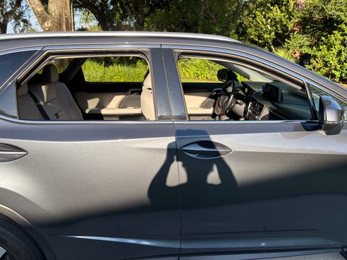 Used 2022 Lexus RX 350L FWD w/ Premium Package image 26