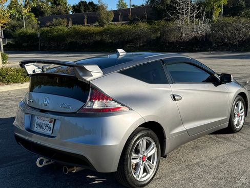 Used 2011 Honda CR-Z EX image 10