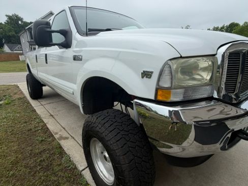 Used 2002 Ford F350 4x4 Crew Cab Super Duty image 1