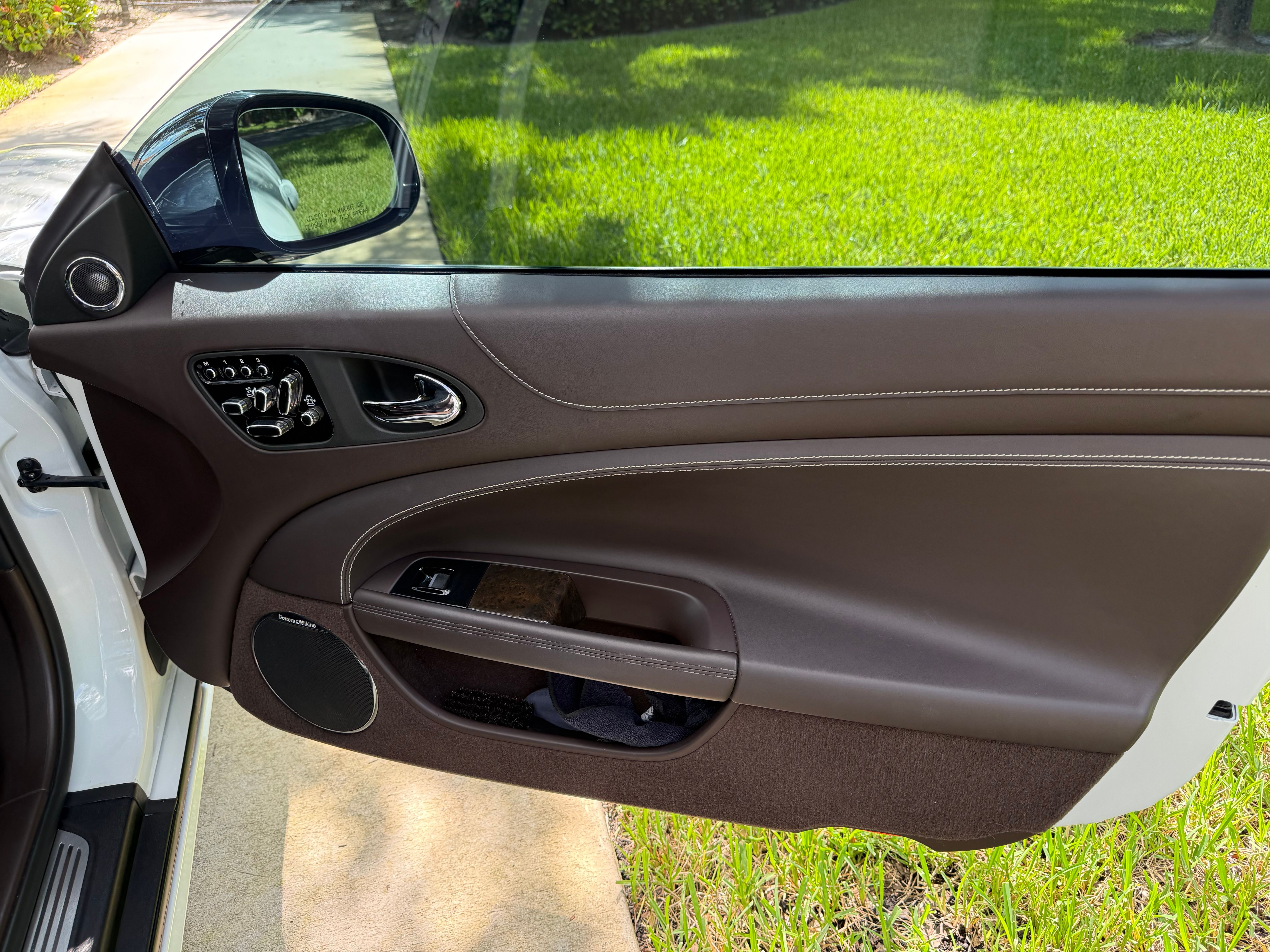 Used 2014 Jaguar XK Convertible RWD image 18