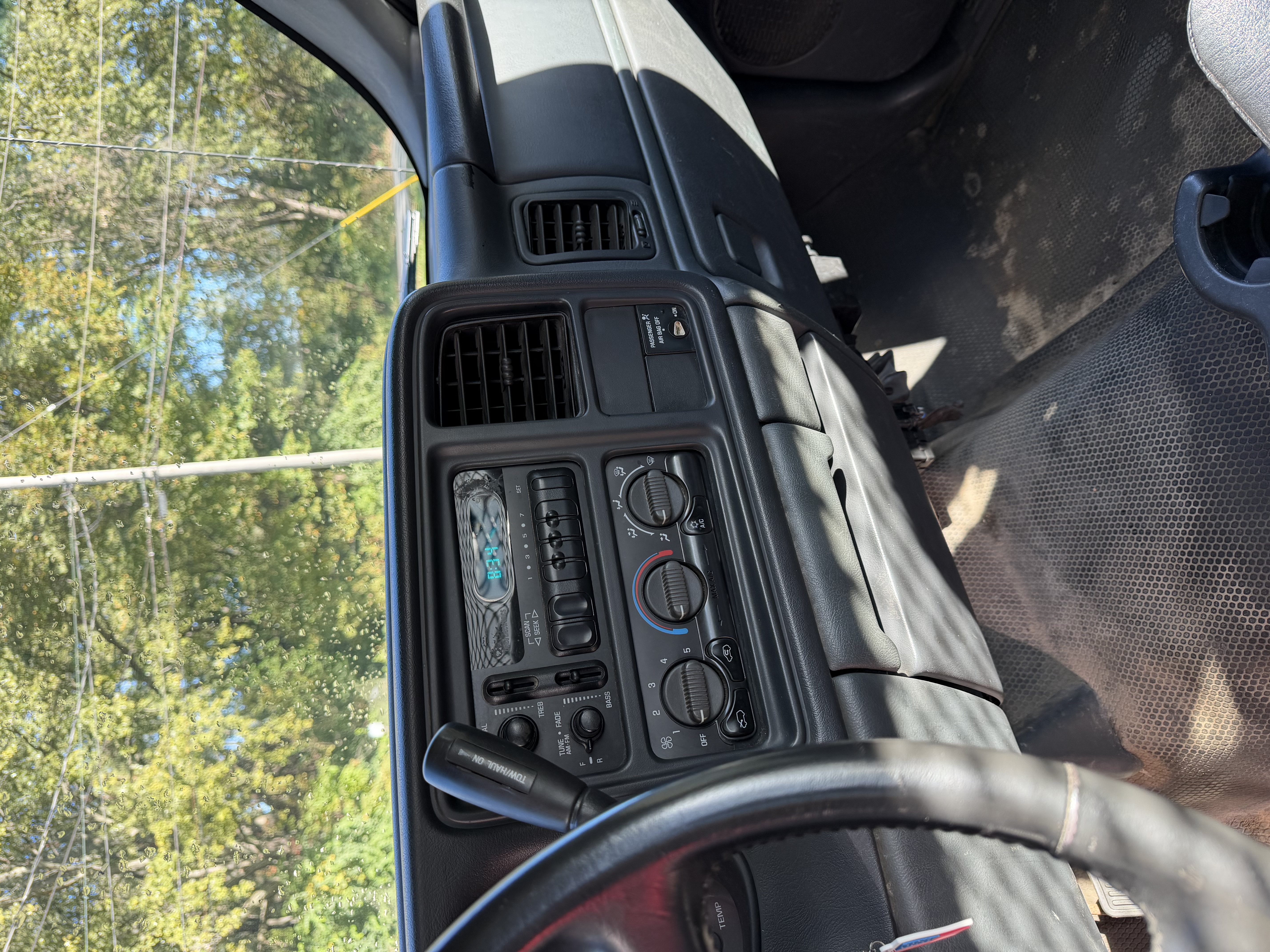 Used 2002 Chevrolet Silverado 2500 2WD Regular Cab image 10