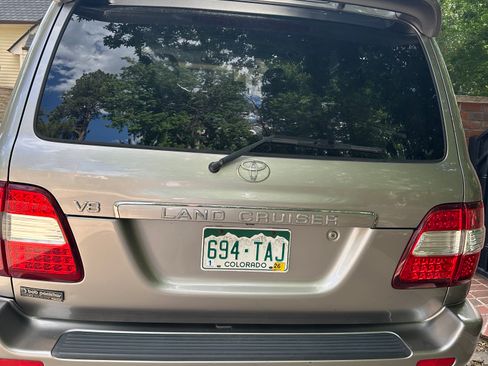 Used 2007 Toyota Land Cruiser image 2