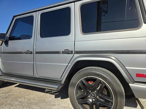Used 2017 Mercedes-Benz G 63 AMG 4MATIC image 4