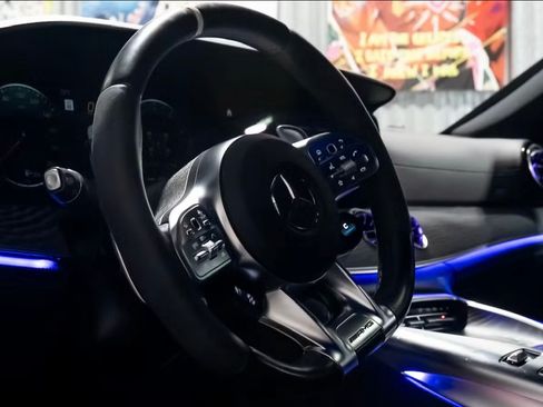 Used 2021 Mercedes-Benz AMG GT 53 image 8