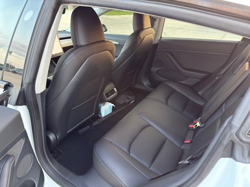 Used 2023 Tesla Model 3 Performance image 10