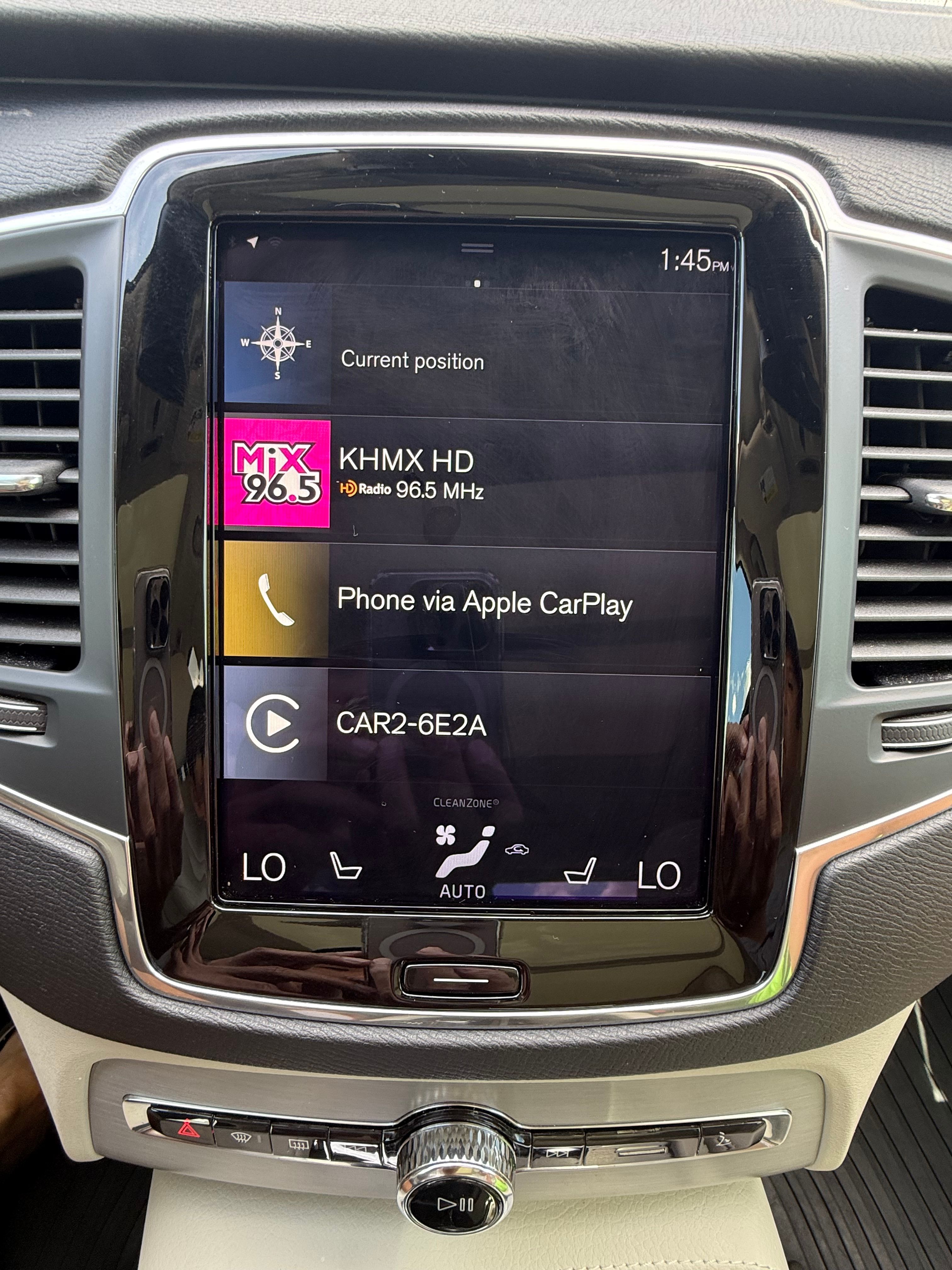 Used 2021 Volvo XC90 T5 Momentum w/ Protection Package Premier FWD image 14