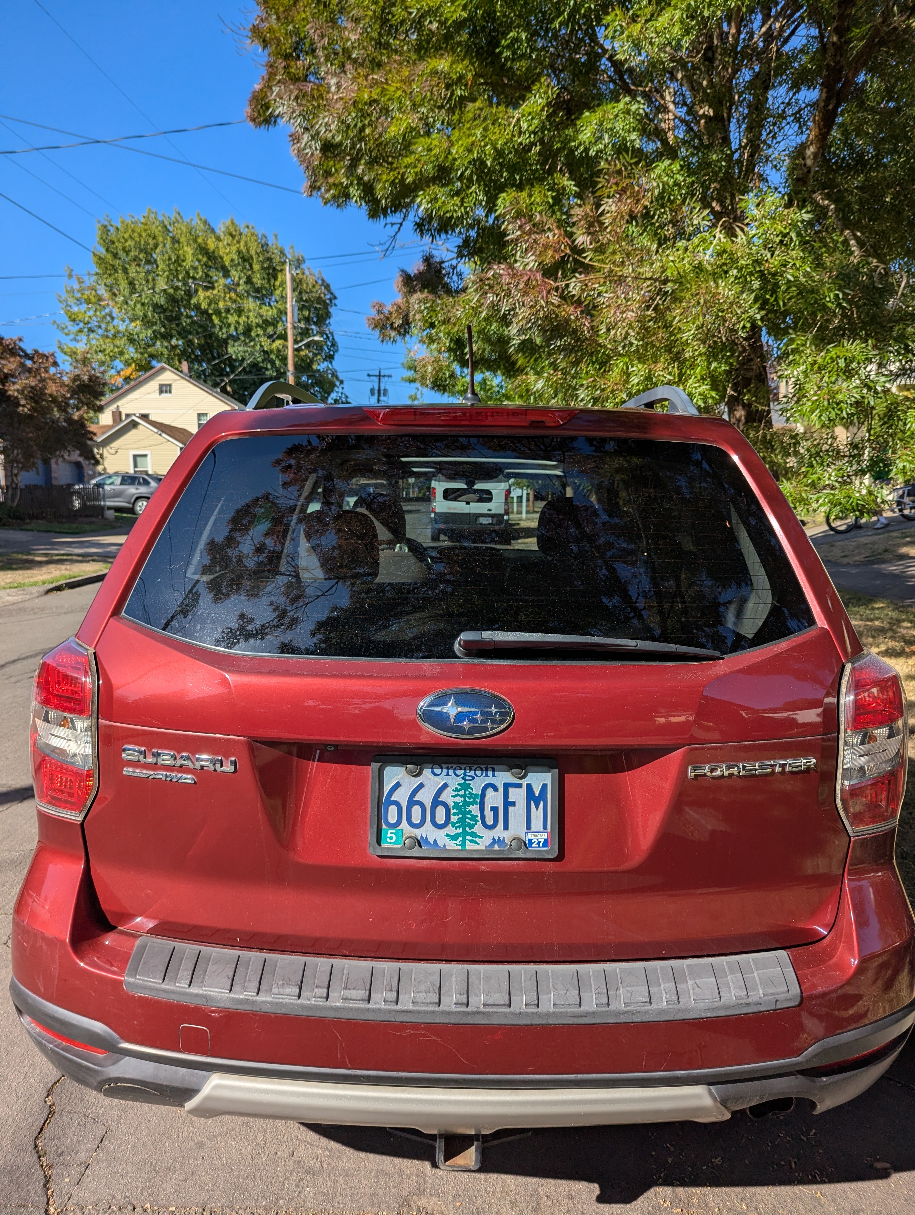 Used 2014 Subaru Forester 2.5i Premium w/ All-Weather Package AWD/4WD image 5