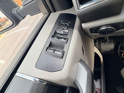 Used 2018 Ford F250 XLT image 28