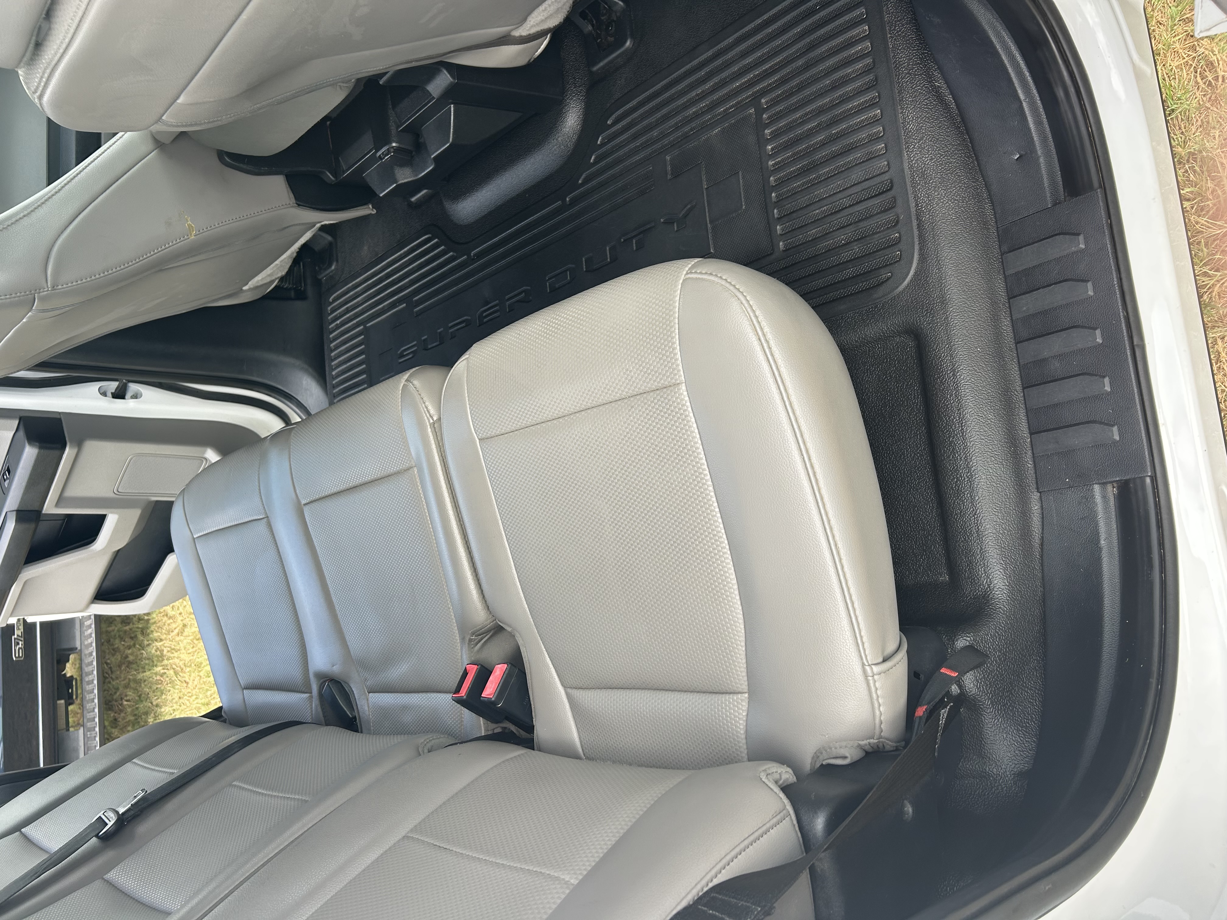 Used 2020 Ford F250 XL w/ Power Equipment Group RWD image 5