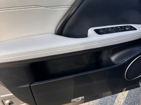 Used 2018 Lexus RX 350 AWD w/ Premium Package image 8