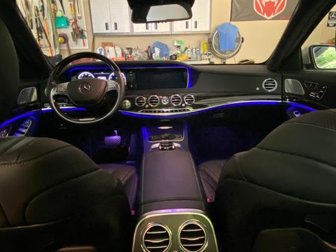 Used 2015 Mercedes-Benz S 550 S 550 4MATIC Sedan 4D image 12