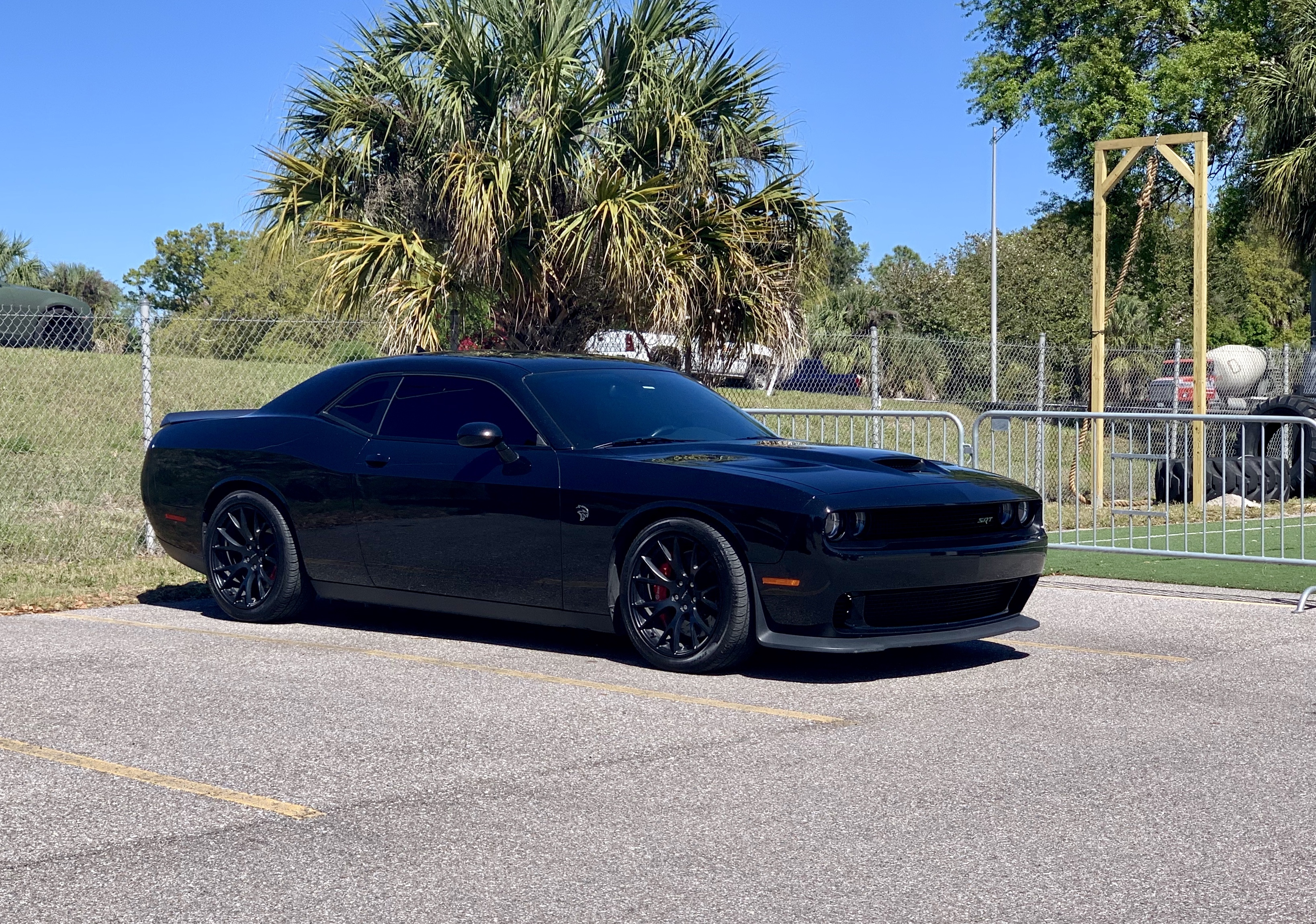 Used 2015 Dodge Challenger SRT Hellcat RWD image 21