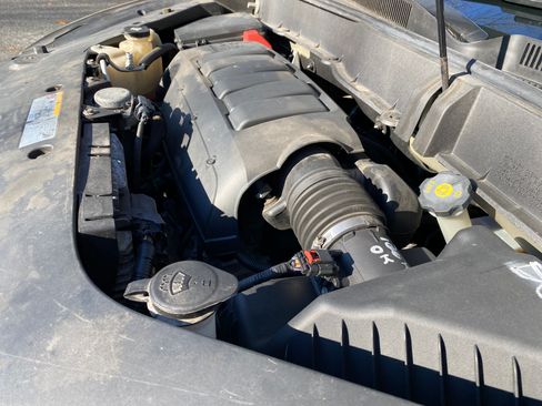 Used 2016 Chevrolet Traverse LT image 29