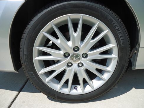Used 2013 Lexus GS 350 AWD w/ Luxury Pkg w/Cold Weather Pkg image 10