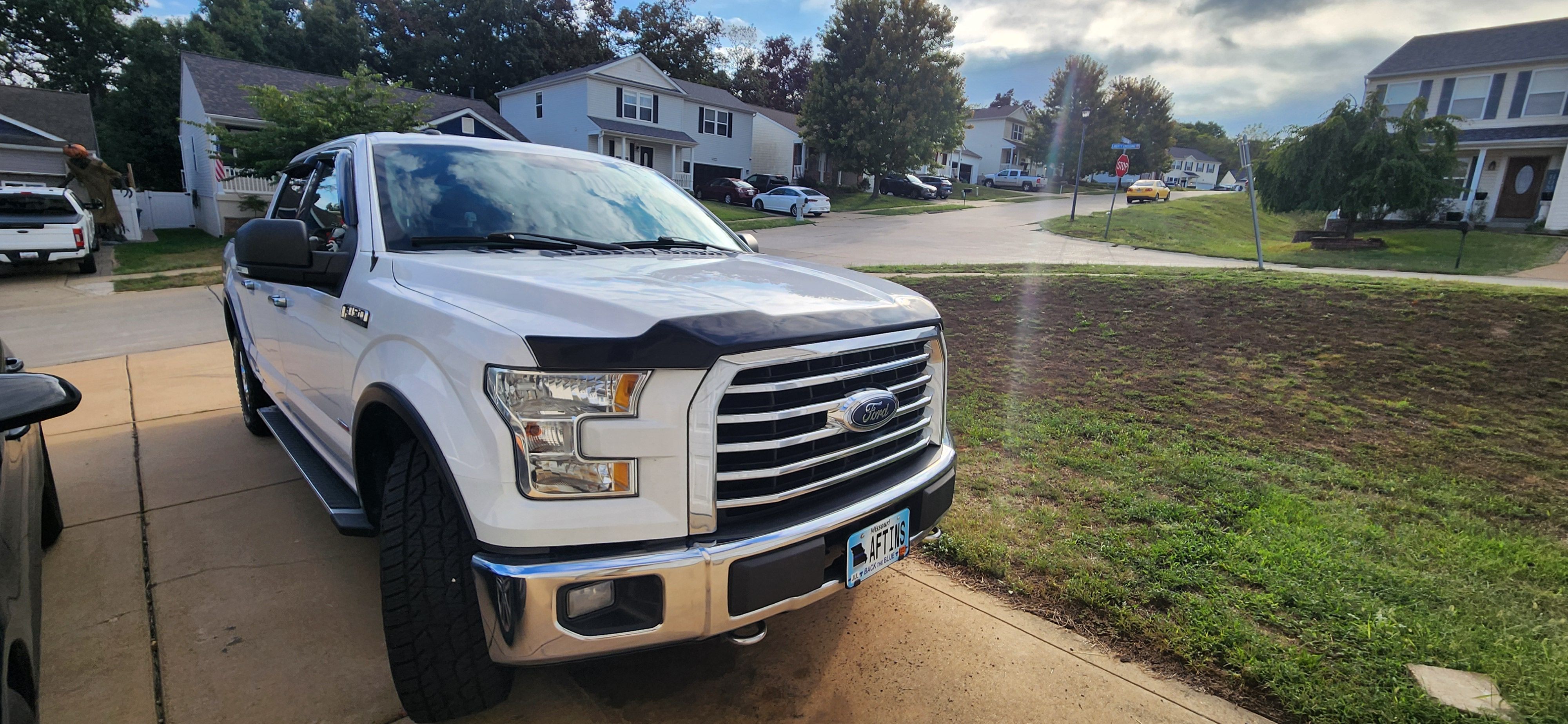 Used 2016 Ford F150 XLT w/ Equipment Group 301A Mid AWD/4WD image 6