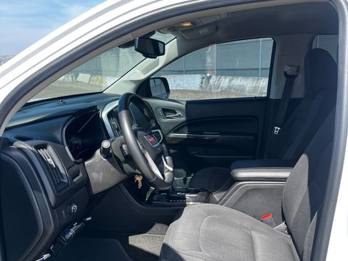 Used 2016 GMC Canyon SLE RWD image 11