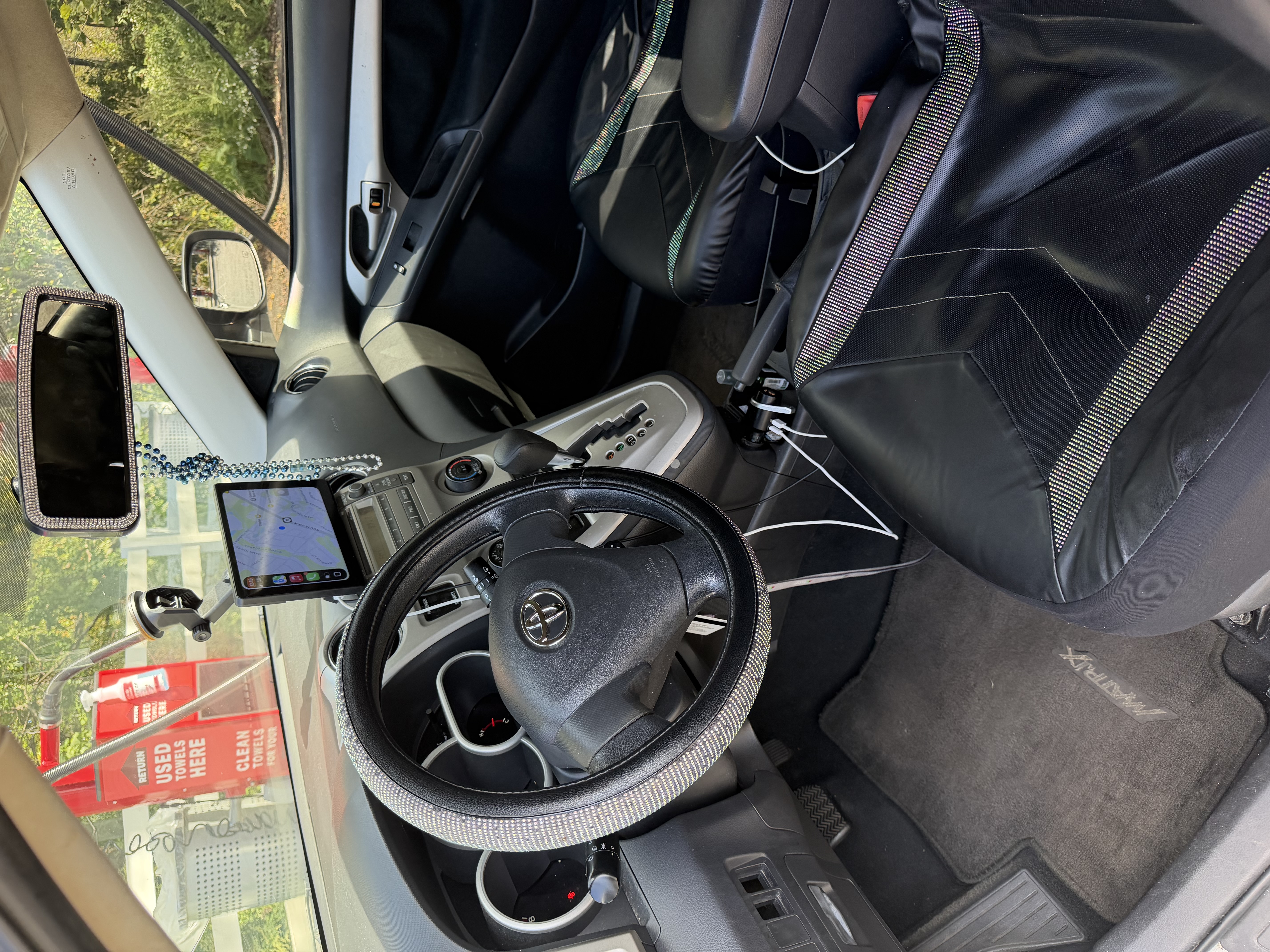 Used 2009 Toyota Matrix S AWD/4WD image 6