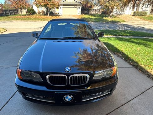 Used 2003 BMW 330Ci Convertible image 10