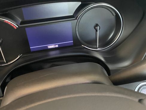 Used 2021 Cadillac CT4 Premium Luxury image 8