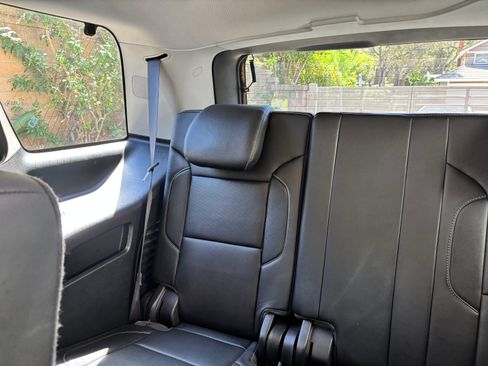 Used 2018 Chevrolet Tahoe Premier w/ RST 6.2L Performance Edition RWD image 25