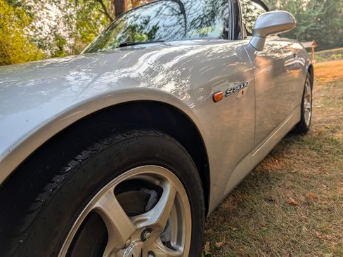 Used 2002 Honda S2000 image 9
