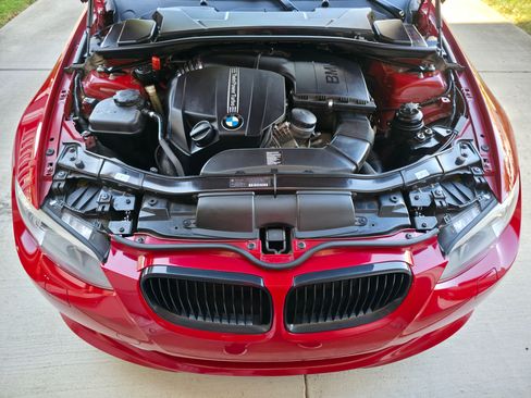 Used 2013 BMW 335i Convertible RWD image 10