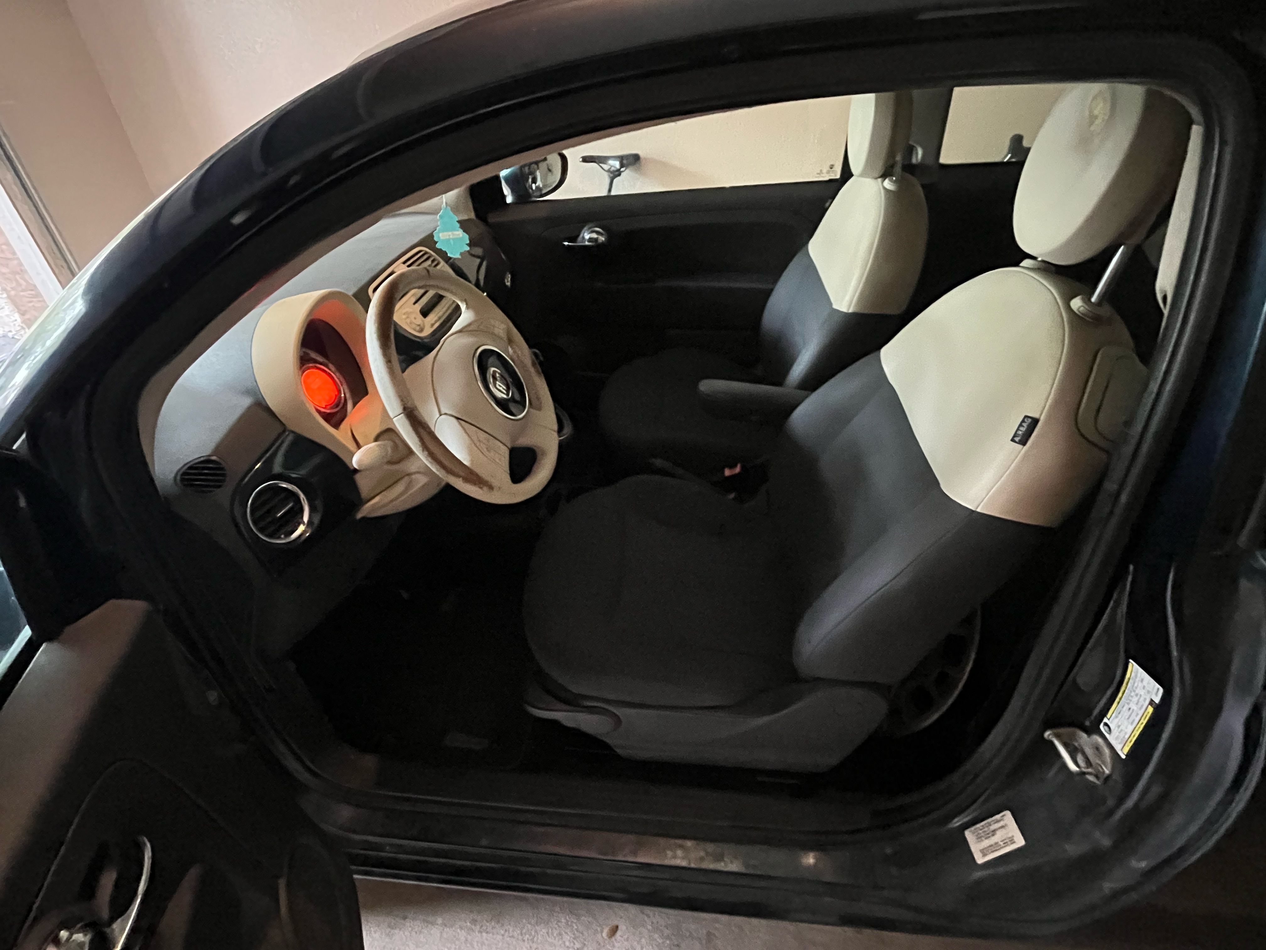 Used 2013 FIAT 500 Pop FWD image 8