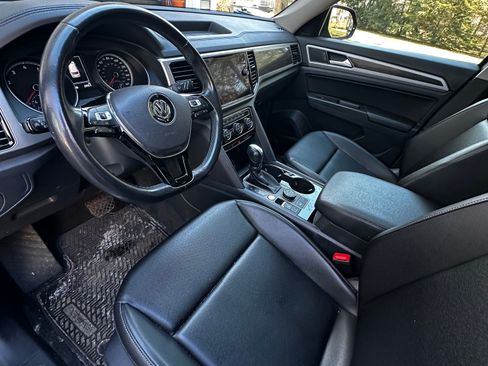 Used 2018 Volkswagen Atlas SEL image 4