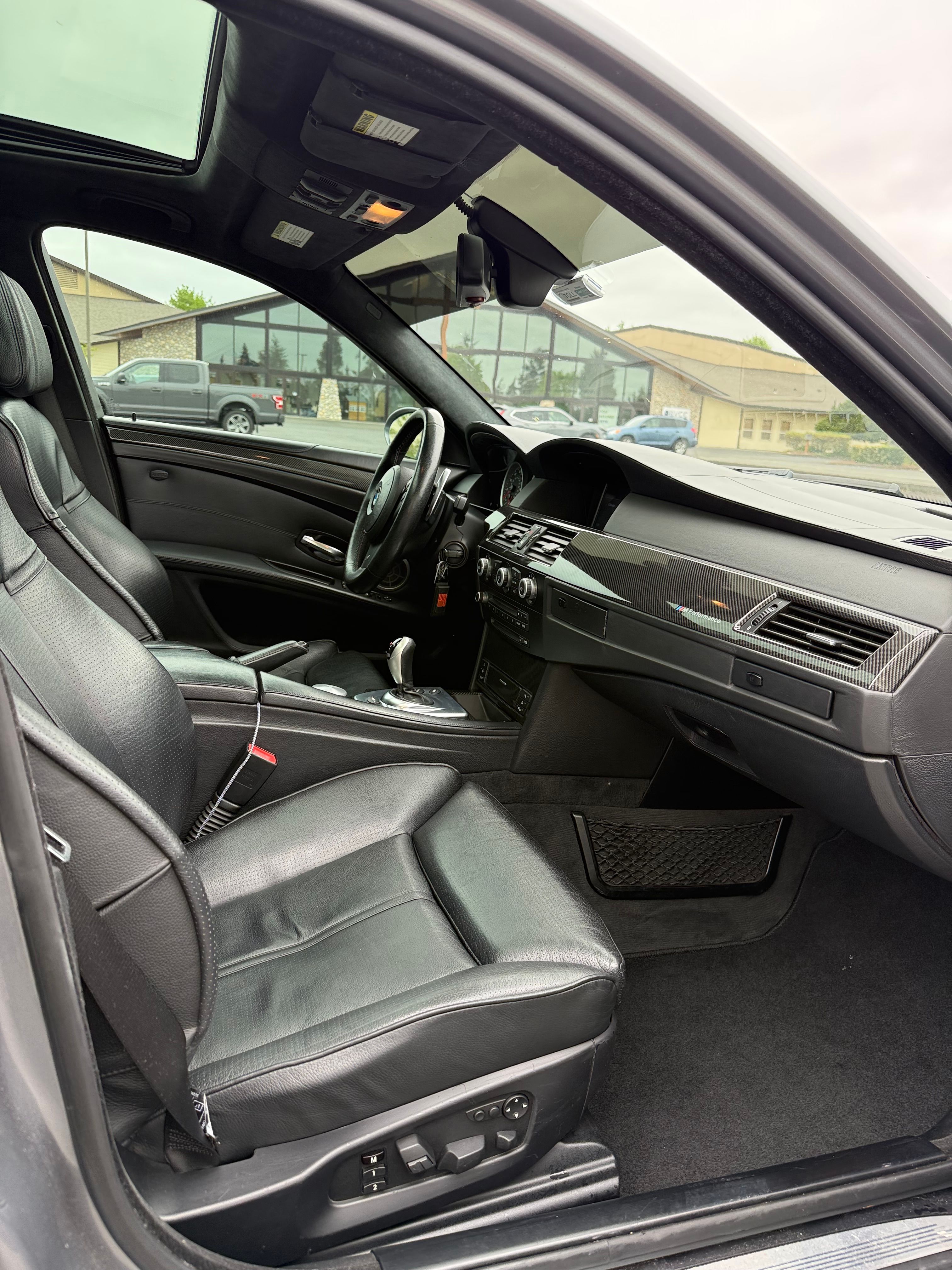 Used 2008 BMW M5 RWD image 12
