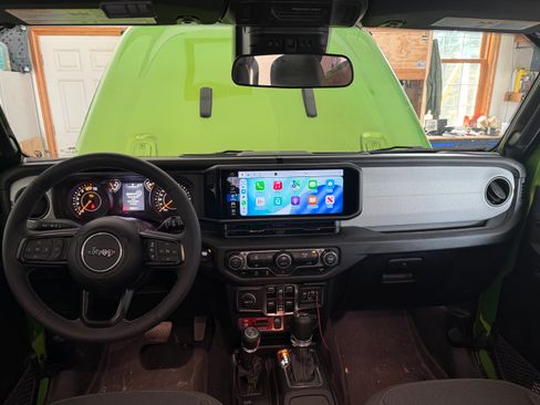 Used 2025 Jeep Wrangler Unlimited Sport image 16