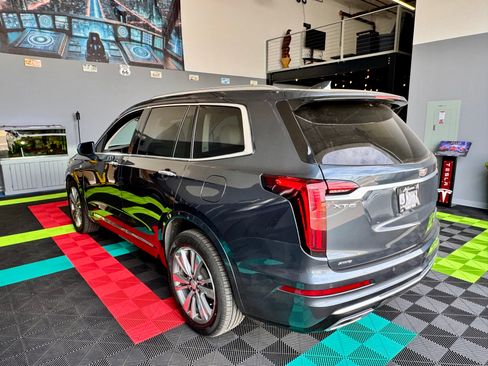 Used 2020 Cadillac XT6 Premium Luxury AWD/4WD image 29