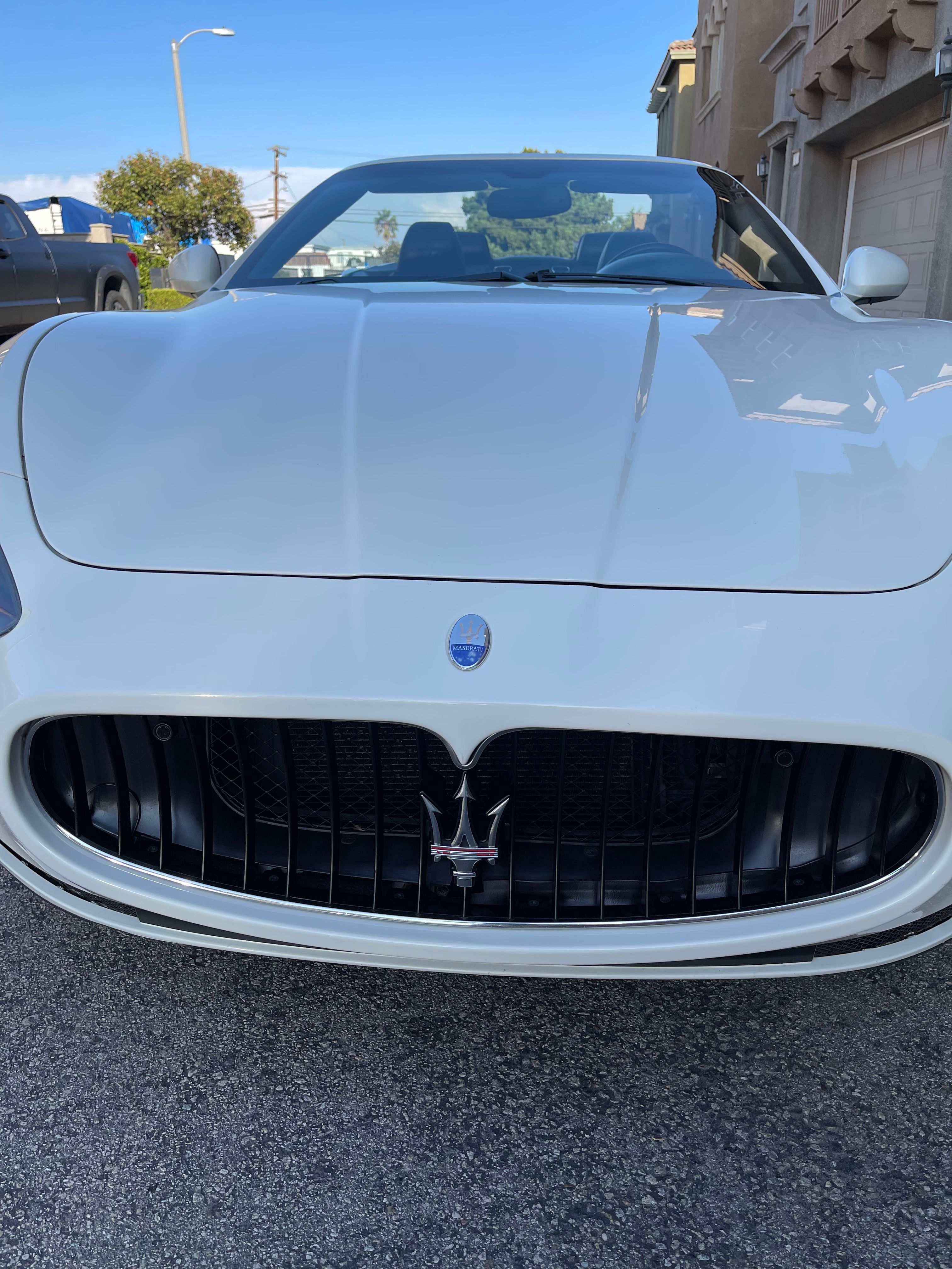 Used 2012 Maserati GranTurismo Convertible RWD image 14