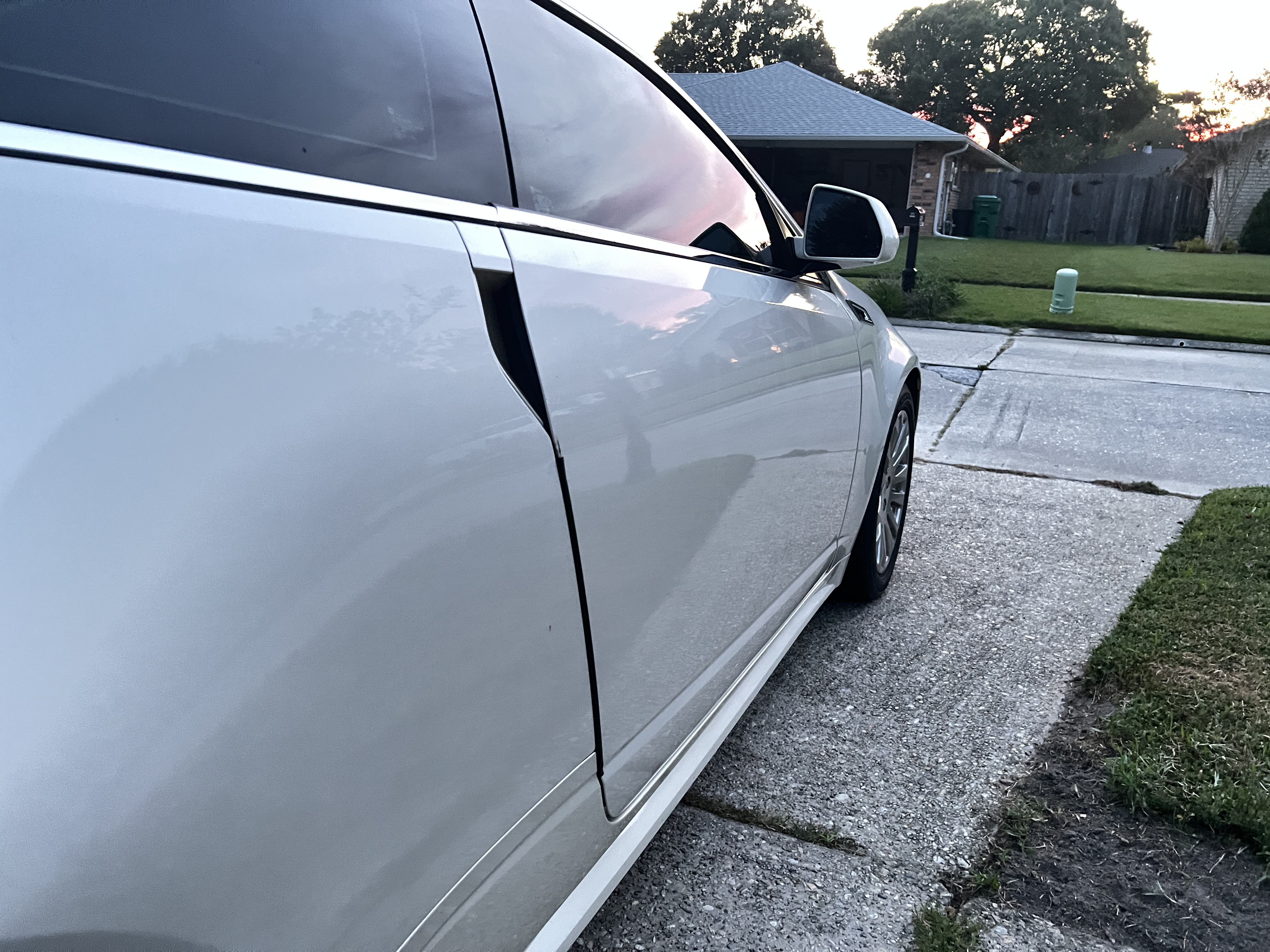 Used 2012 Cadillac CTS Premium RWD image 30