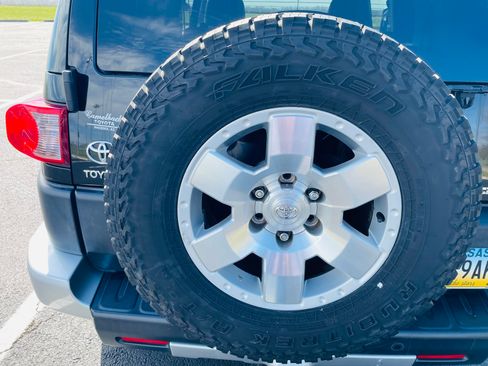 Used 2008 Toyota FJ Cruiser 4WD image 20