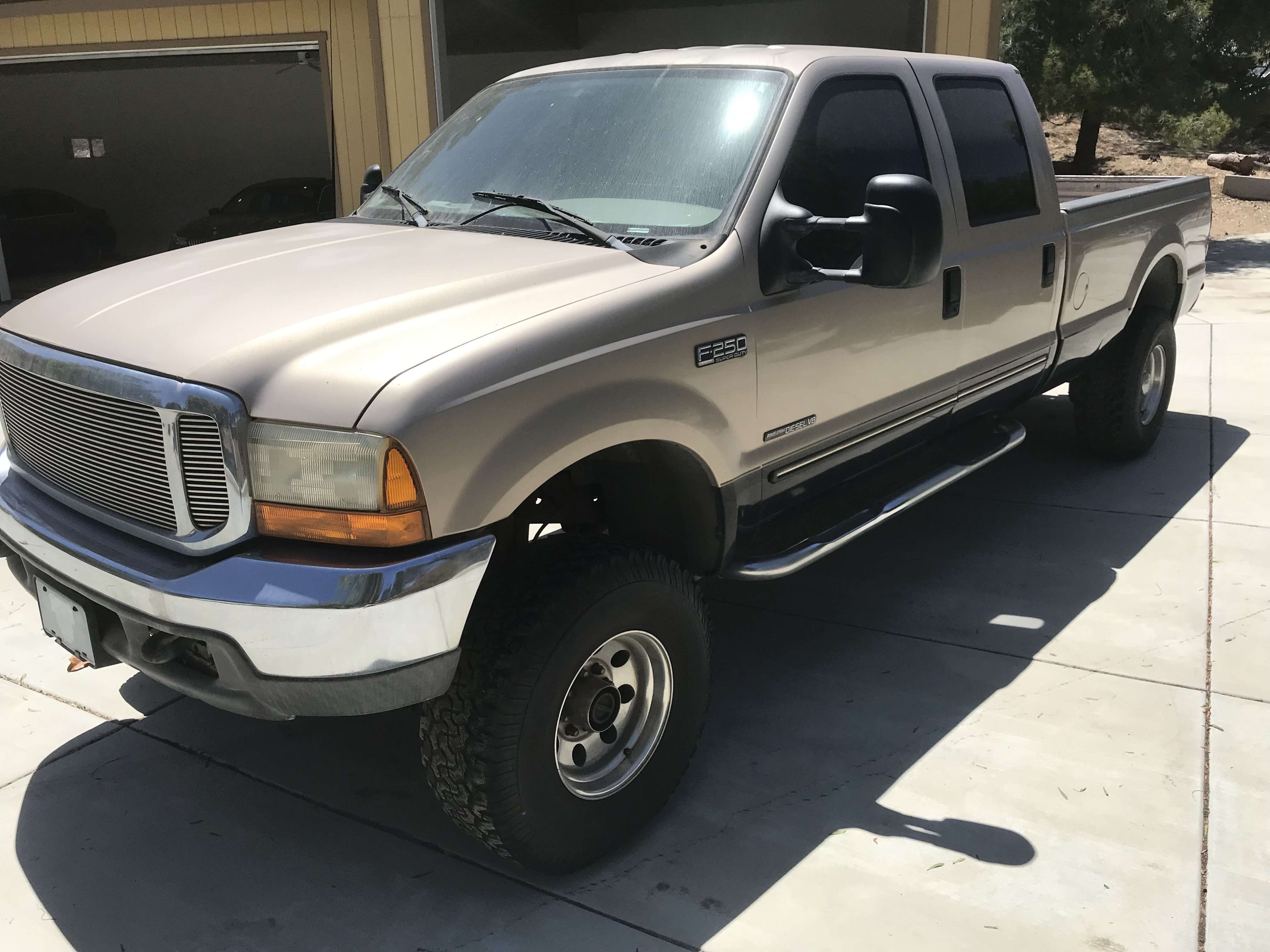 Used 1999 Ford F250 4x4 Crew Cab Super Duty image 2