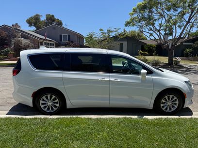 Used 2018 Chrysler Pacifica Touring Plus
