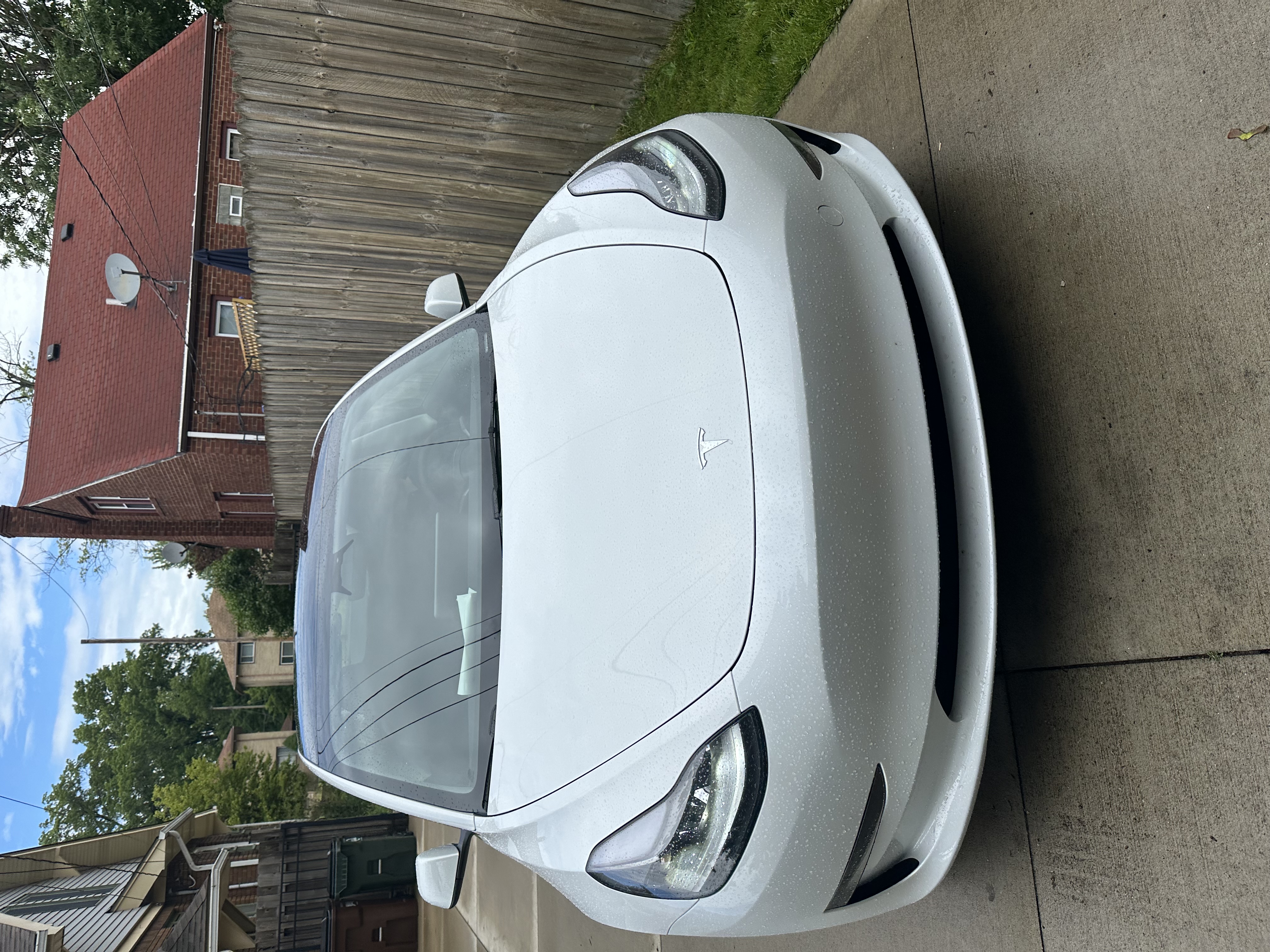 Used 2023 Tesla Model 3 Standard Range RWD image 1
