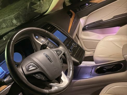 Used 2015 Lincoln MKC AWD w/ Equipment Group 101A Select image 10