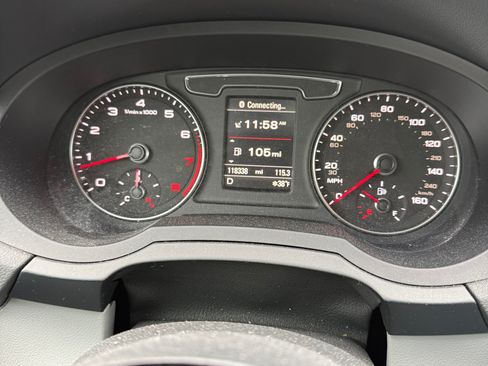 Used 2016 Audi Q3 2.0T Premium Plus image 3