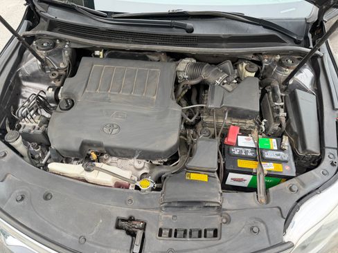 Used 2014 Toyota Avalon XLE Premium FWD image 13