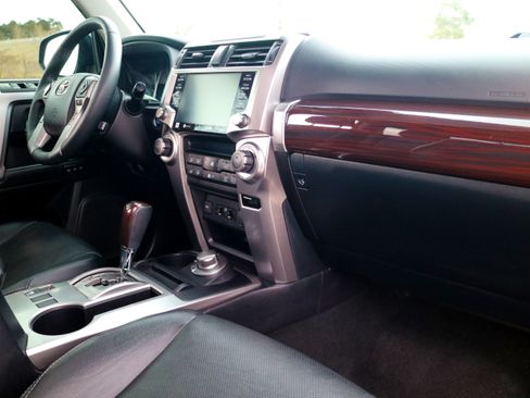 Used 2021 Toyota 4Runner Limited image 23